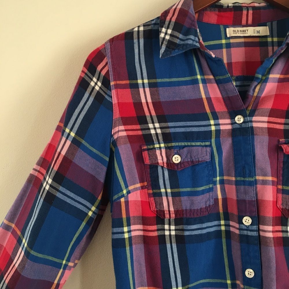 Old Navy plaid flannel button down shirt | Size Medium